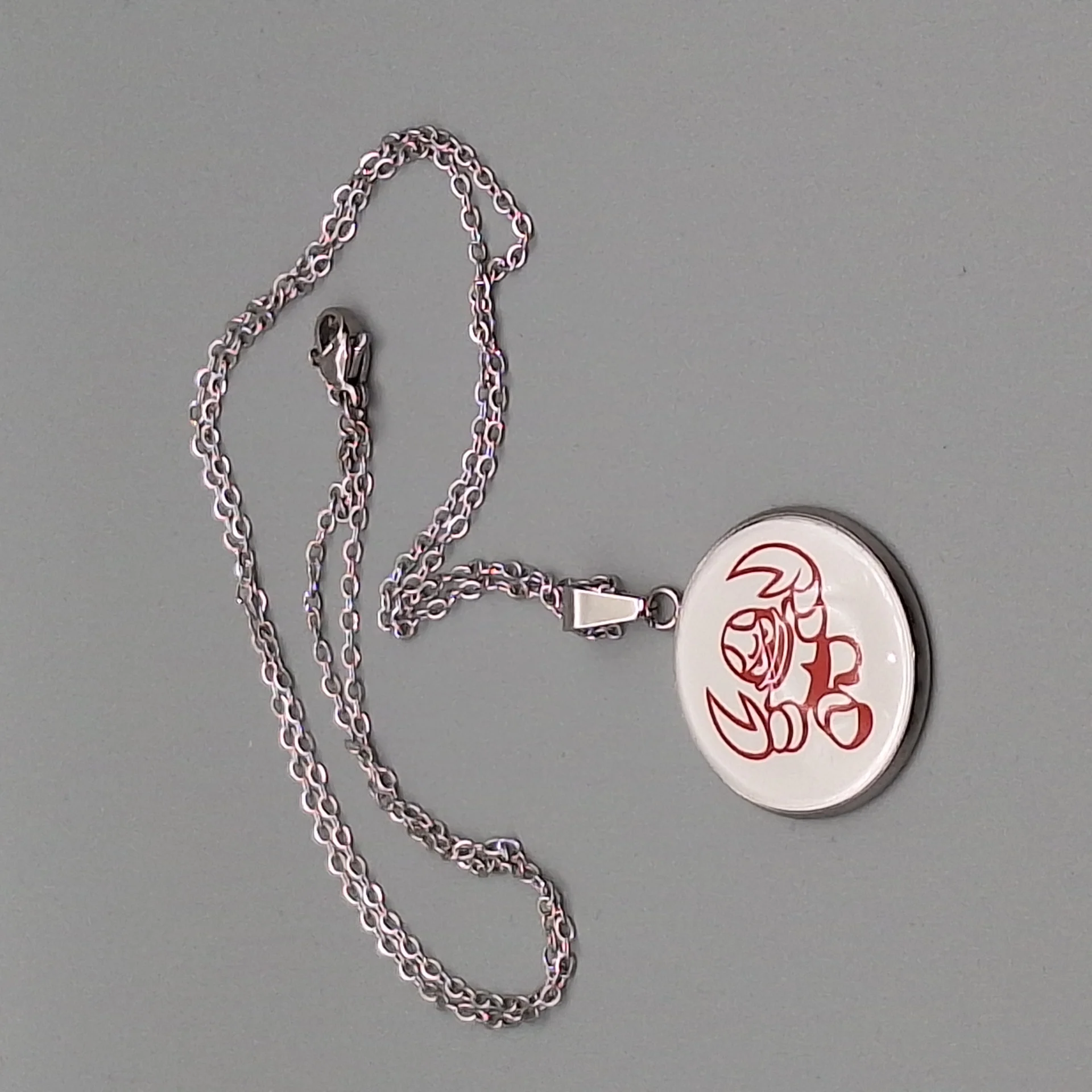 Crayfish Halskette Metall – Logo & Glasoptik